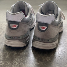 New Balance 990v4 Sneakers