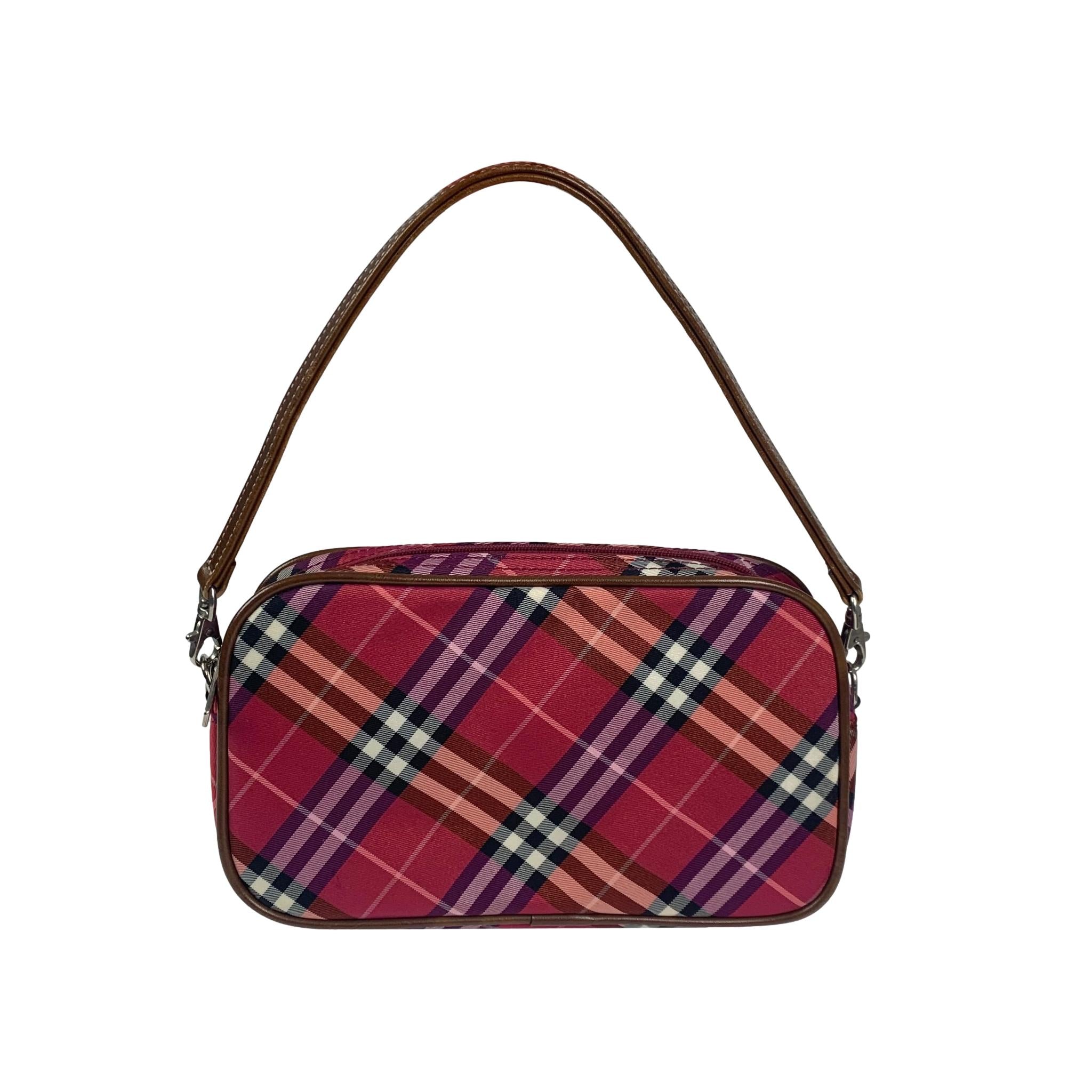 Burberry Nova Check Pochette Handbag – purchasegarments