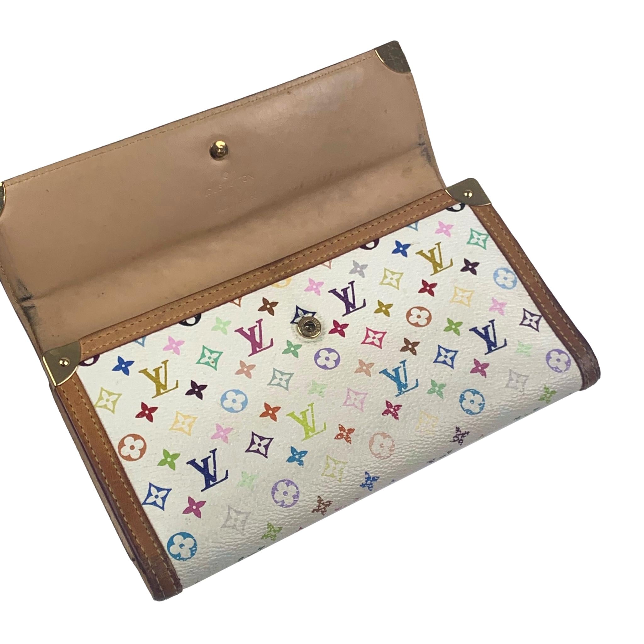 w2c louis vuitton x takashi murakami items with this pattern?only found a  similar wallet so far. : r/DHgate