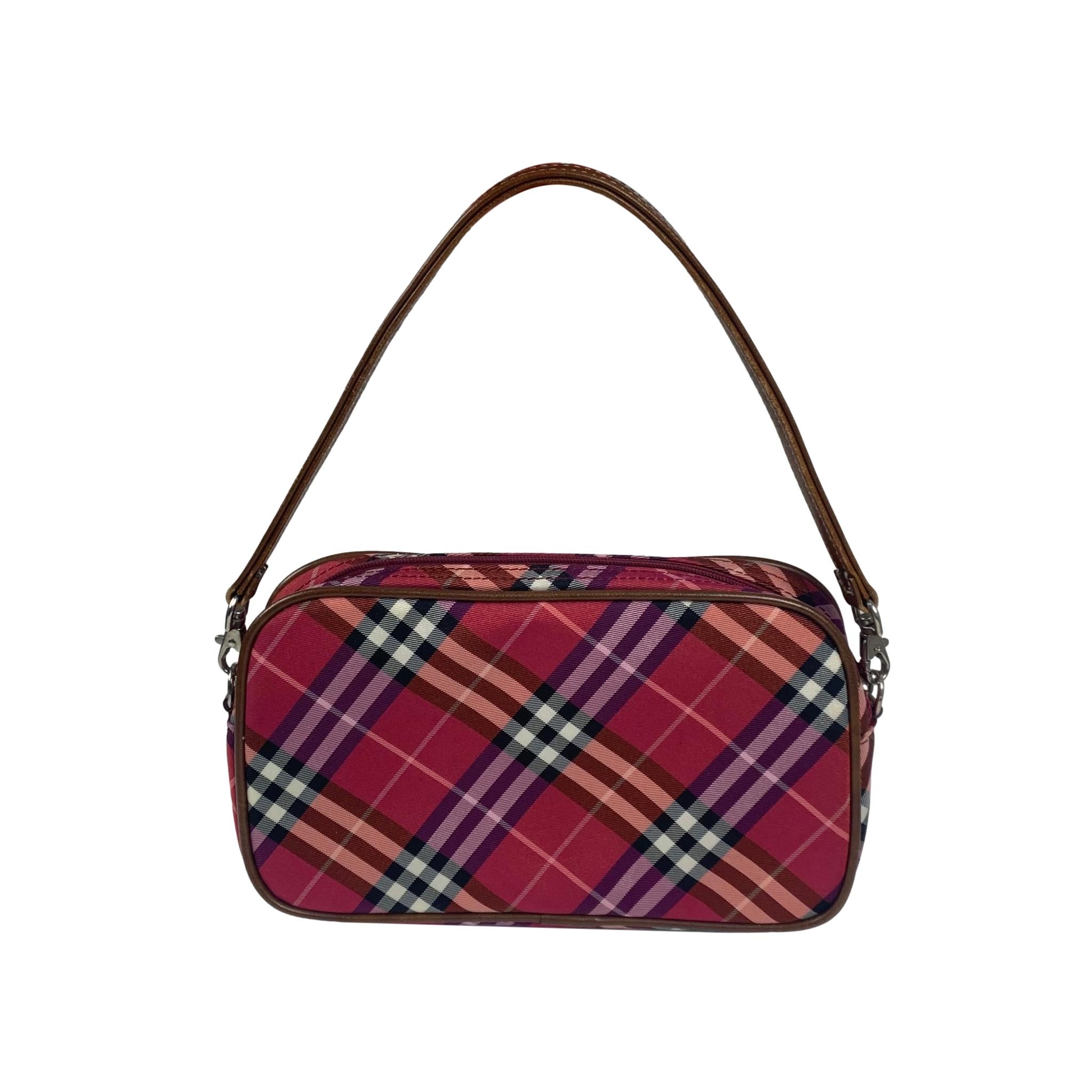 Burberry Nova Check Pochette Handbag – purchasegarments
