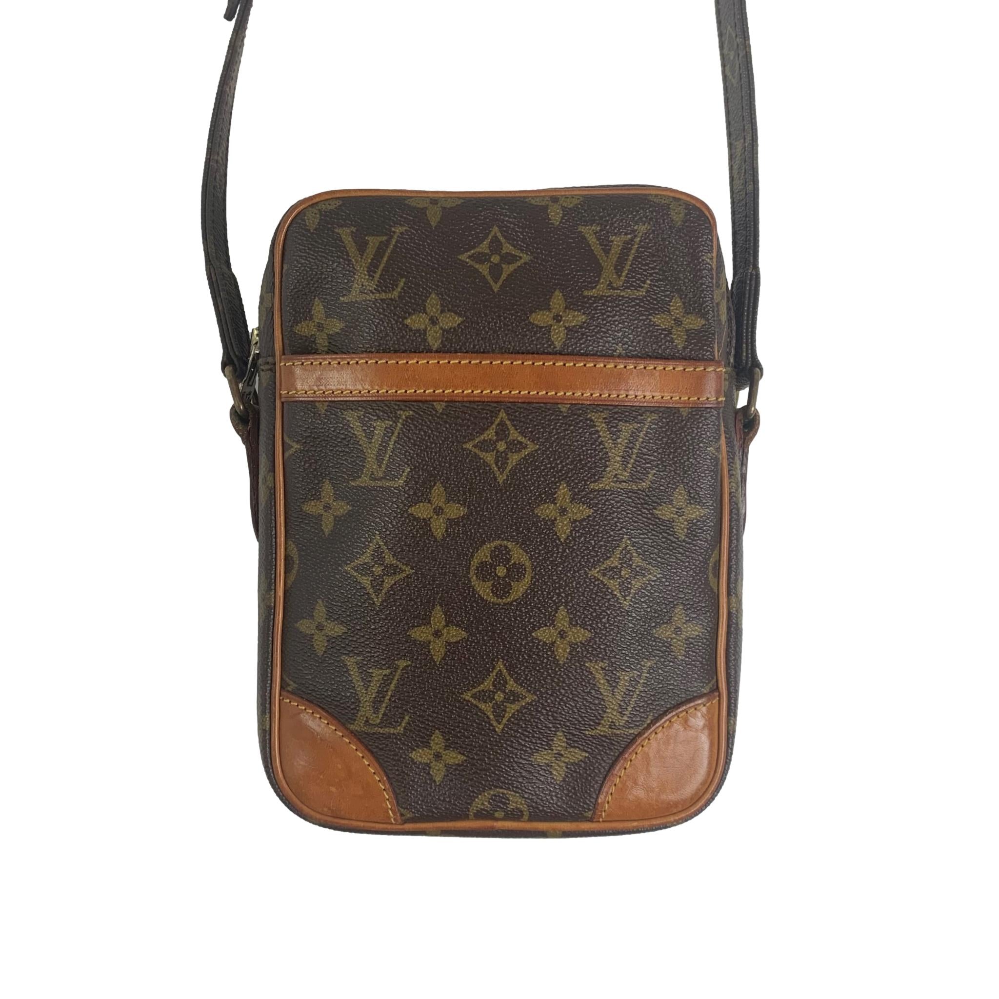 Louis Vuitton Danube Shoulder bag 340957