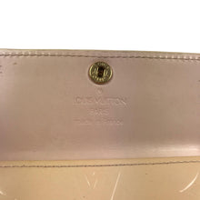 Louis Vuitton Vernis Card Case/Wallet, Cream