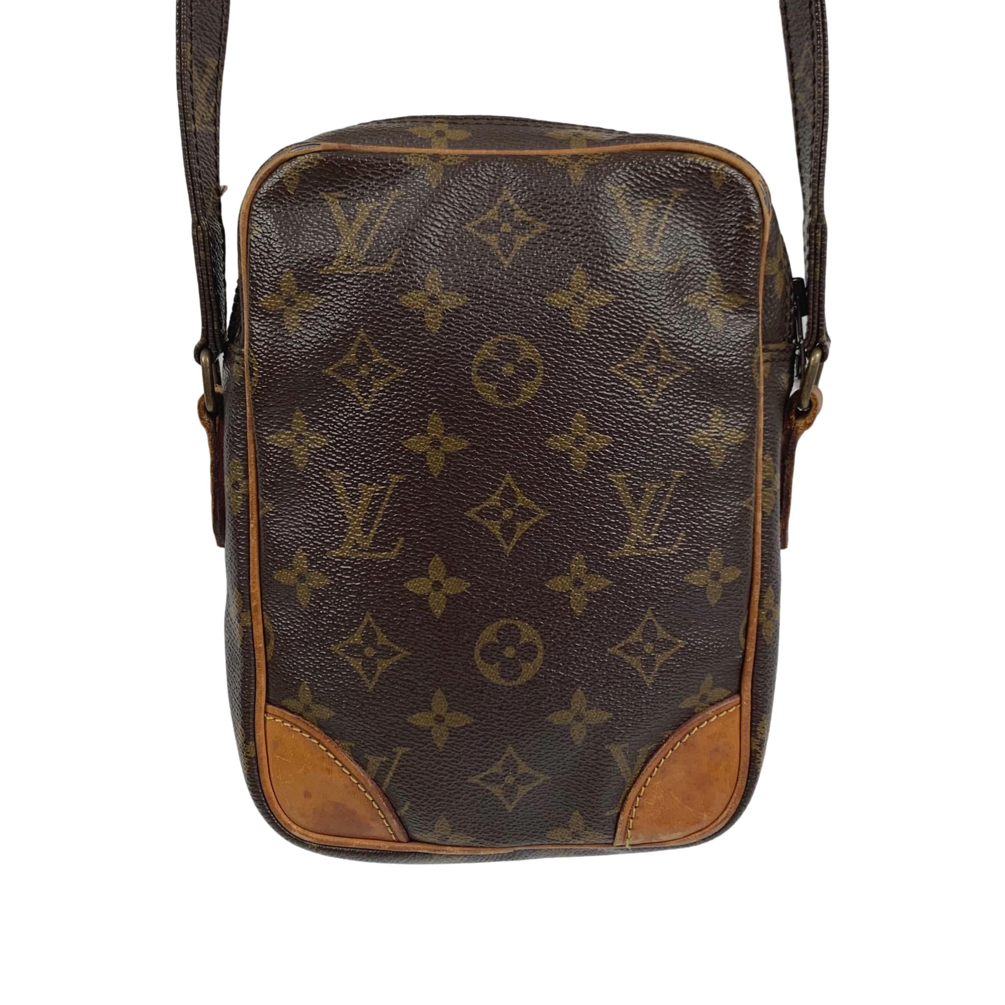 Vintage Louis Vuitton Danube Shoulder Bag – purchasegarments