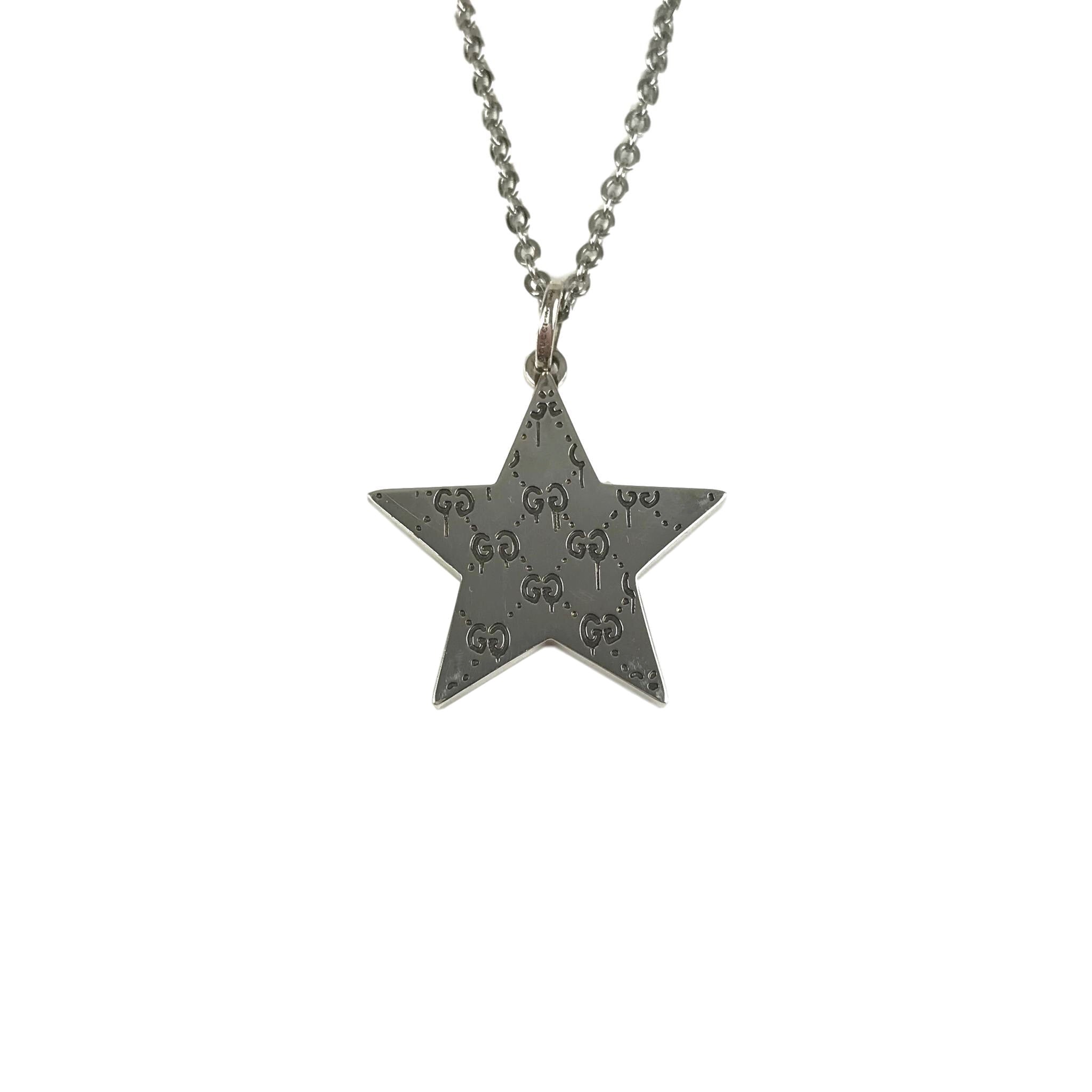 Gucci Star Pendant Necklace (1/3) | Luxe Novel