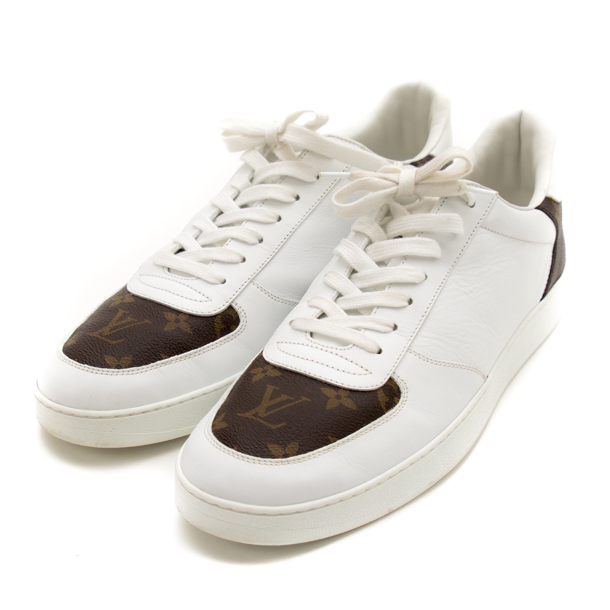 Louis Vuitton Rivoli Monogram Sneaker – purchasegarments